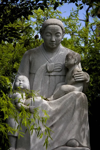 Статуя Будды Парке — стоковое фото