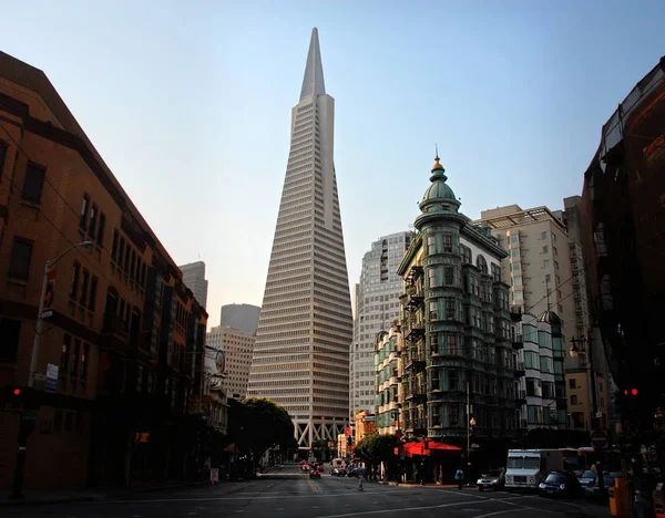 Downtown San Francisco Columbus Street — Fotografia de Stock