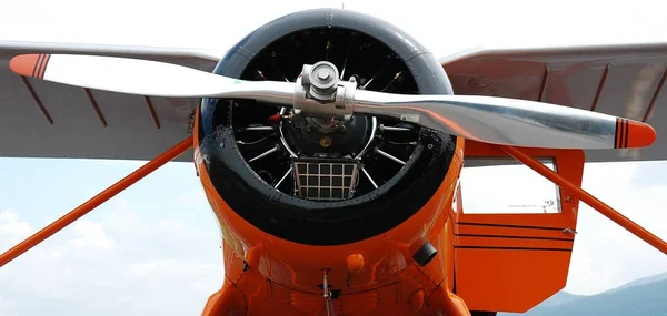 Old Propeller Airplane Field — Stock Photo, Image