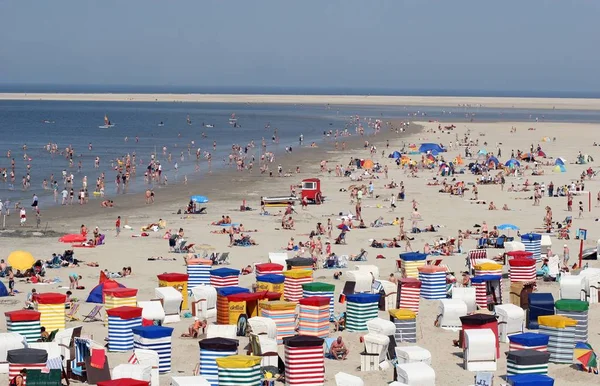 Gruppo Persone Spiaggia Vista Aerea — Foto Stock