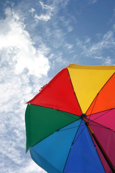 Esernyő Strandon — Stock Fotó