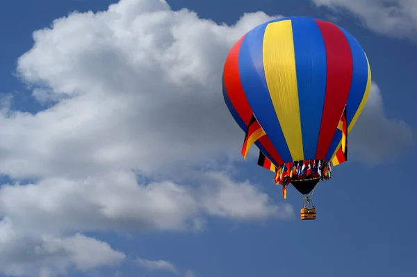 天空中的热气球 — 图库照片