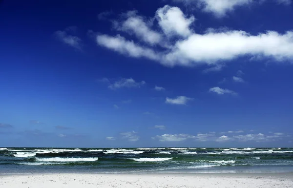 Vackert Tropiskt Strandlandskap — Stockfoto