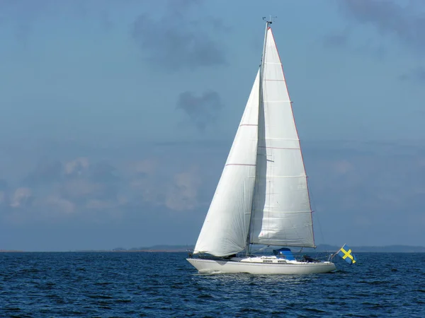 Zeilboot Zee — Stockfoto