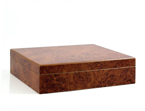 白色底座上的木盒 — 图库照片