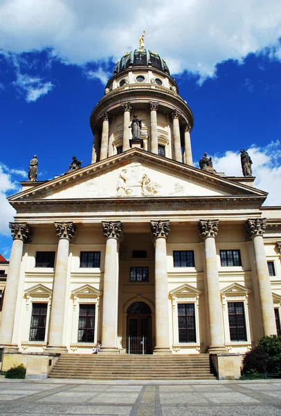 Malerischer Blick Auf Majestätische Kathedralenarchitektur — Stockfoto