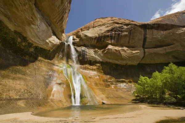 Der Untere Kälberbach Fällt Nahe Escalante Utah — Stockfoto