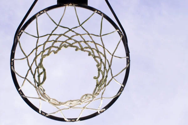 Parktaki Basketbol Potasını Kapat — Stok fotoğraf