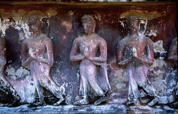 Stenen Reliëfs Bij Boeddhistische Tempel — Stockfoto