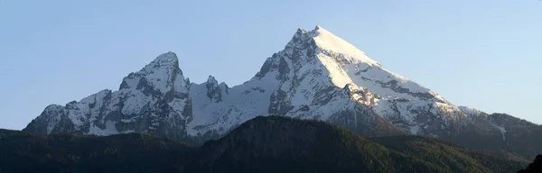 俯瞰阿尔卑斯山 — 图库照片