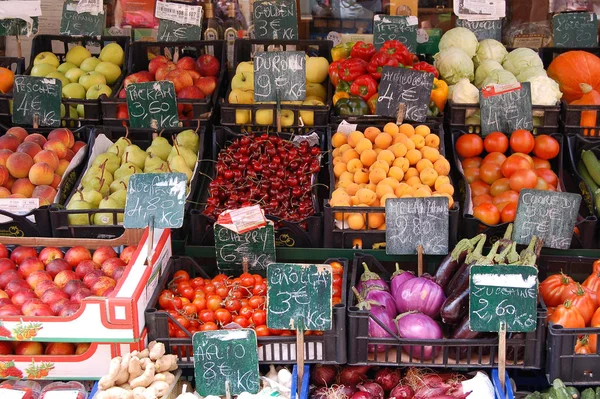 Várias Frutas Legumes Mercado — Fotografia de Stock