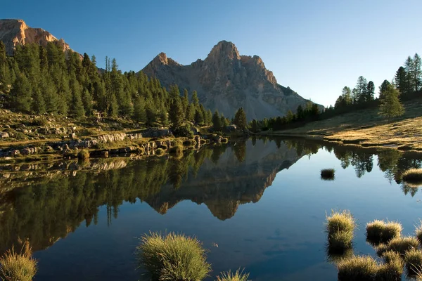 Malowniczy Widok Majestatyczny Krajobraz Dolomitów Włochy — Zdjęcie stockowe