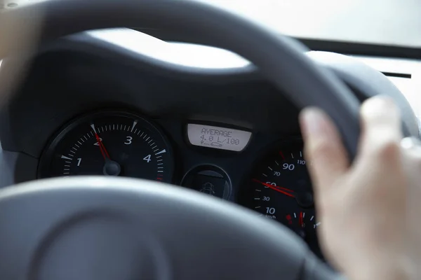 Tablero Instrumentos Del Coche Con Una Pantalla Negra — Foto de Stock