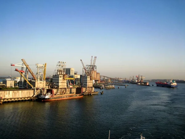 Vrachtschip Scheepvaart Water — Stockfoto