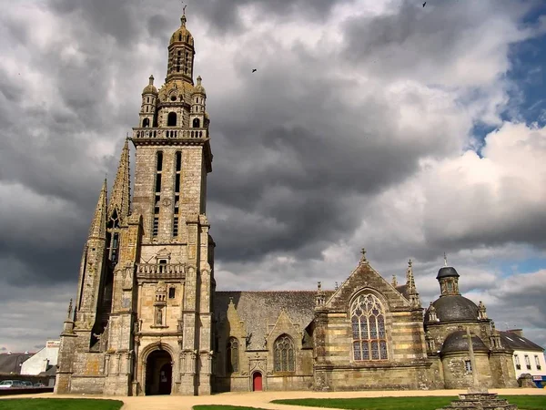 Kościół Pleyben Bretagne Francja — Zdjęcie stockowe