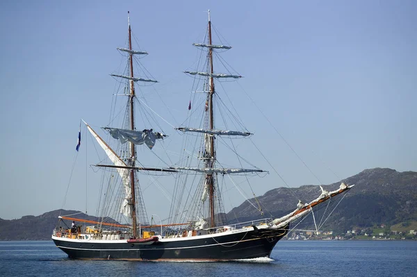 背の高い船歴史的な船歴史的な — ストック写真