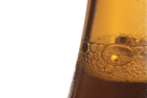 Botella Cerveza Con Espuma Sobre Fondo Blanco — Foto de Stock