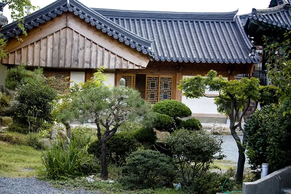 Jinhae Herbsttempel — Stockfoto