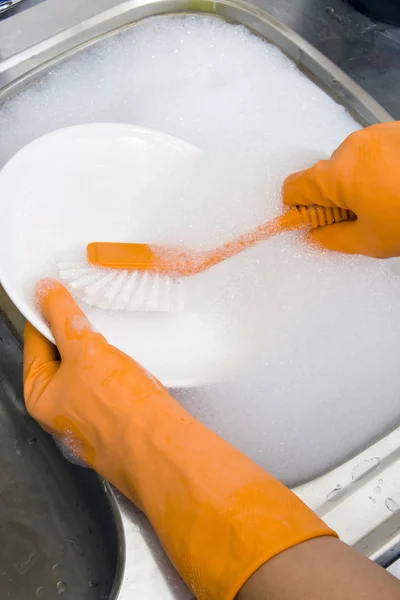 Мытье Посуды Раковине — стоковое фото