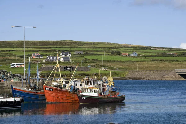 Boote Fischerboote Wasserfahrzeuge Transport — Stockfoto