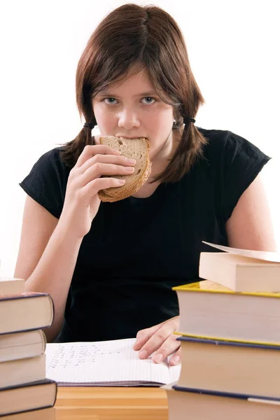 Student Neemt Een Pauze Eet Een Brood — Stockfoto