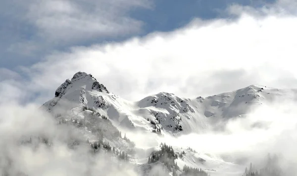 Hoch Über Den Wolken — Stockfoto