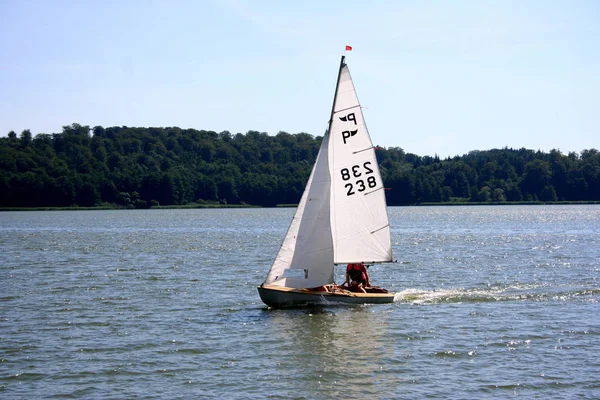 拉茨堡湖上的帆船 — 图库照片