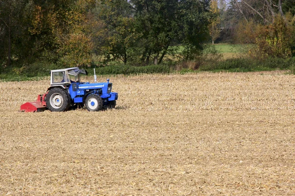 Naturskön Utsikt Över Landsbygden Selektivt Fokus — Stockfoto