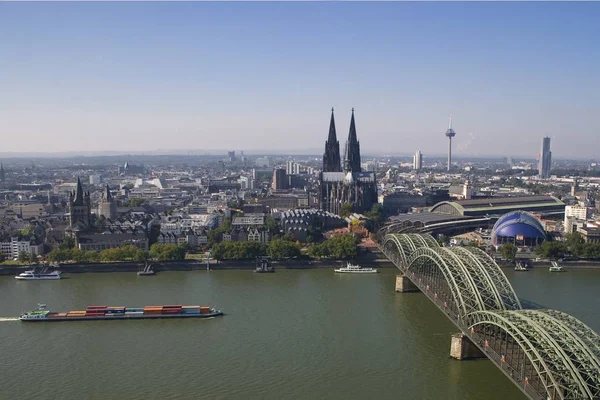 Vacker Utsikt Över Vacker Historisk Arkitektur — Stockfoto