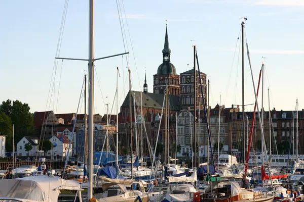 Stralsund Přístav Kostel Marie — Stock fotografie