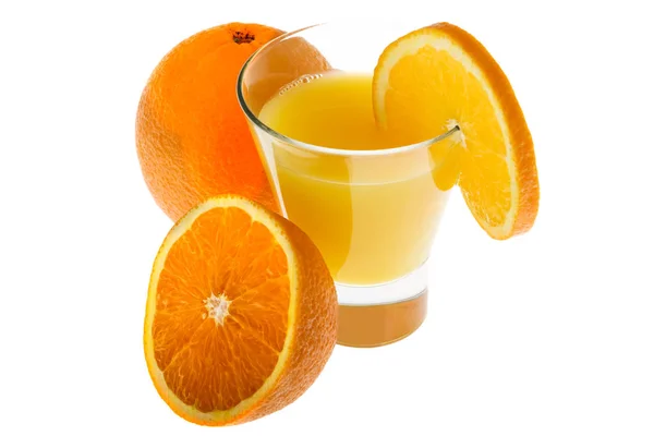 橙汁加新鲜橙子 — 图库照片