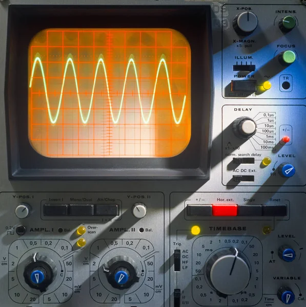 Osciloscopio Laboratorio Desarrollo —  Fotos de Stock