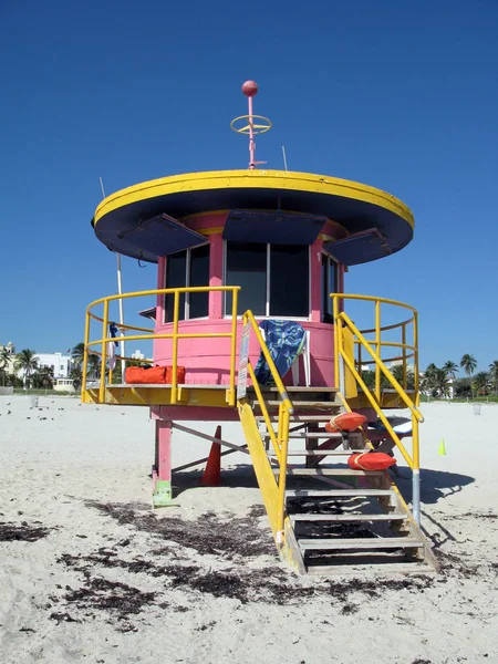 Lifeguard Tower Beach — Stock Photo, Image