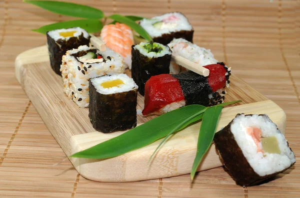 Sushi Aziatisch Eten Met Vis — Stockfoto