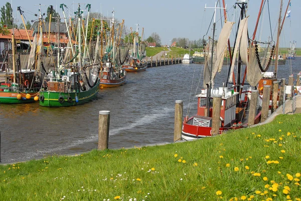 Porto Greetsiel Barche Acqua Mare — Foto Stock