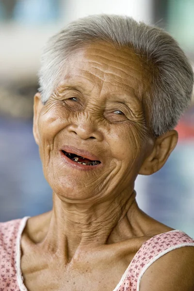 Portrét Starého Asiata — Stock fotografie