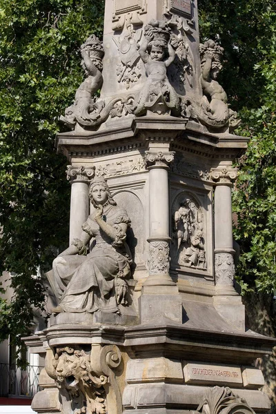 Jan Van Werth Brunnen — Stockfoto