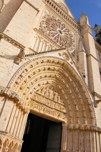 Façade Cathédrale Pierre Poitiers — Photo