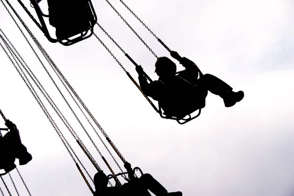 Atração Moderno Parque Diversões — Fotografia de Stock