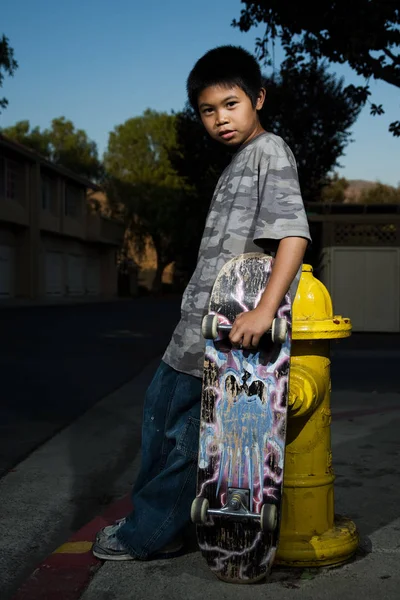 Κοντινό Πλάνο Του Young Skate Boarder — Φωτογραφία Αρχείου