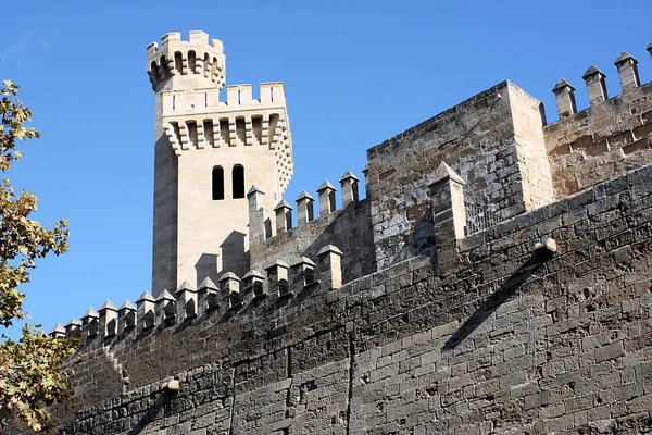 Torre Del Palacio Almudaina — Foto de Stock