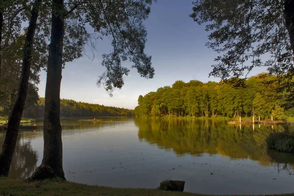 Lindo Lago Verão — Fotografia de Stock