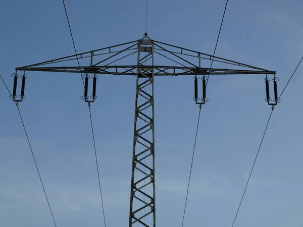 Pilón Electricidad Contra Cielo Azul —  Fotos de Stock