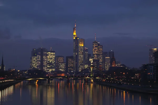 Vista Panoramica Sulla Maestosa Città Urbana — Foto Stock