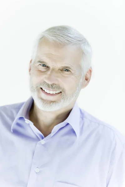 Retrato Del Expresionante Anciano Camisa Azul Sobre Fondo Blanco —  Fotos de Stock