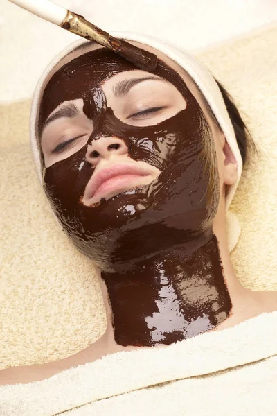 Young Woman Spa Salon — Stock Photo, Image