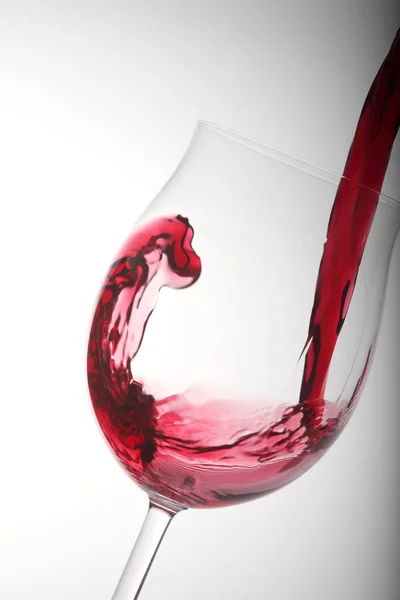 Красное Вино Всплеск Изолирован Белом Фоне — стоковое фото