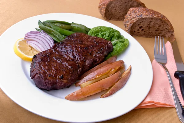 Roast Beef Red Potatoes — Stock Photo, Image