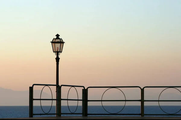 Schöner Blick Auf Den Warmen Abend — Stockfoto