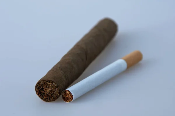 Cigarette Est Matériau Typiquement Tabac — Photo